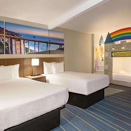 Days Inn & Suites By Wyndham Anaheim At Disneyland Park Ngoại thất bức ảnh
