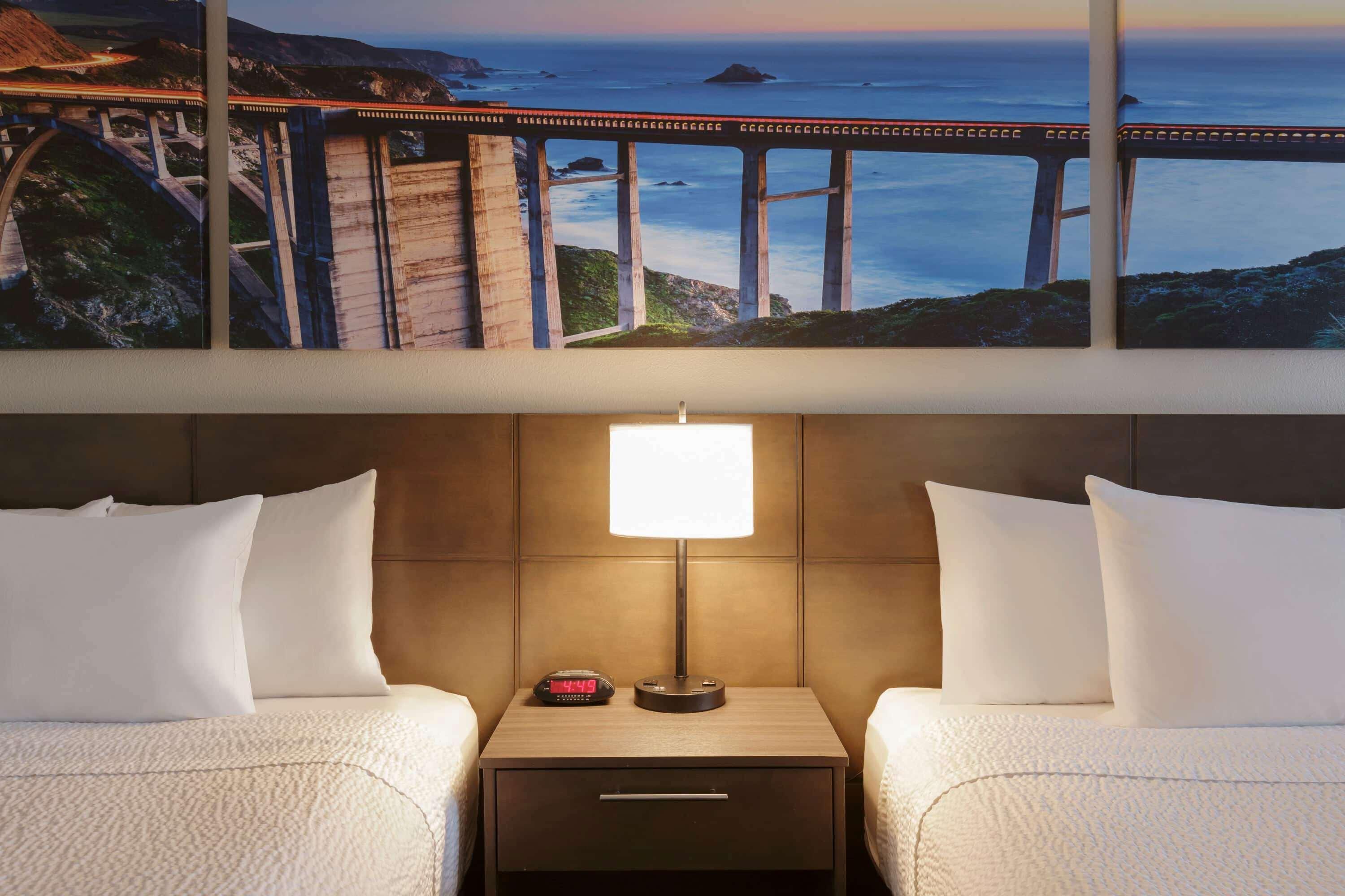 Days Inn & Suites By Wyndham Anaheim At Disneyland Park Ngoại thất bức ảnh