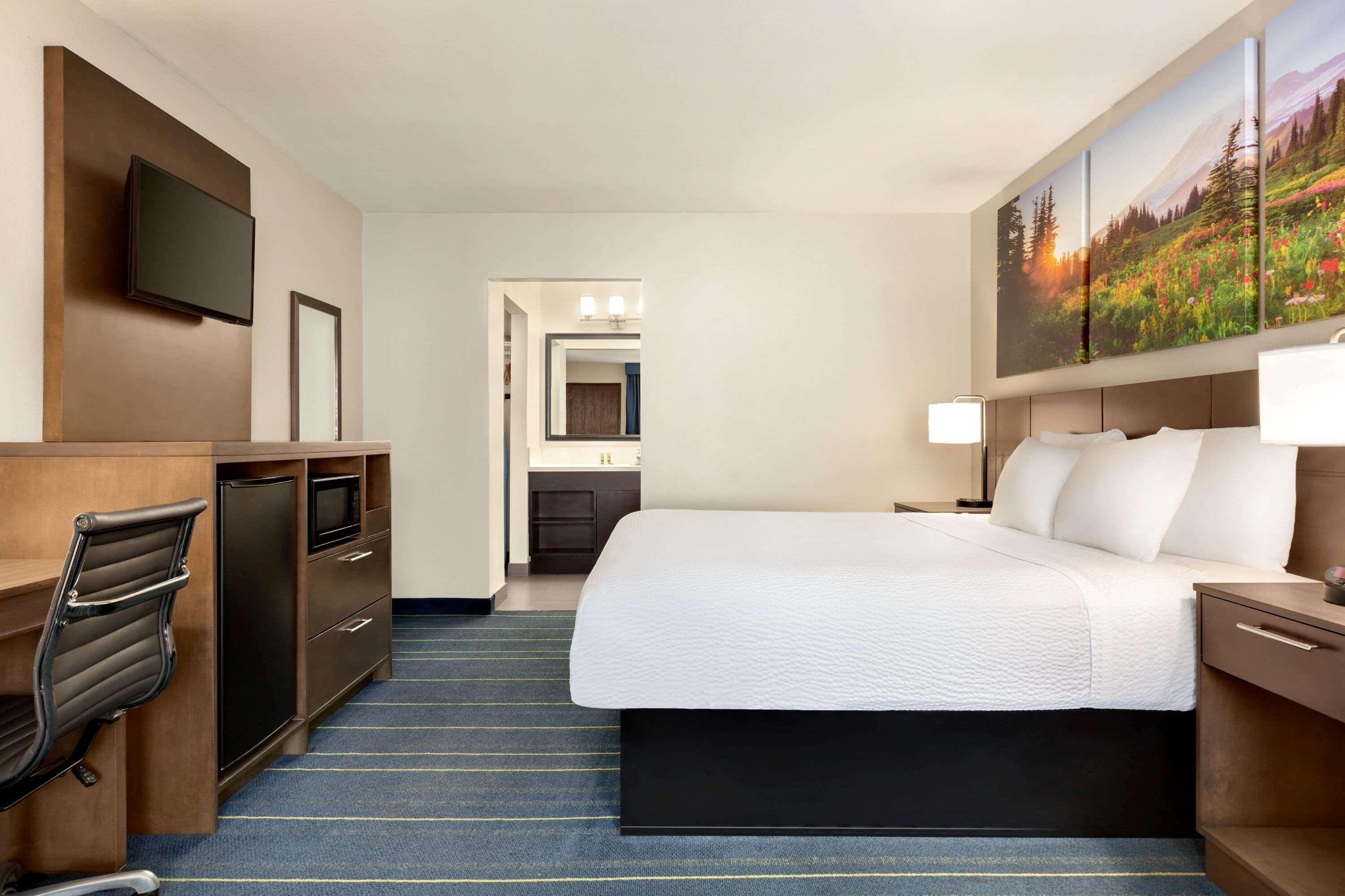 Days Inn & Suites By Wyndham Anaheim At Disneyland Park Ngoại thất bức ảnh